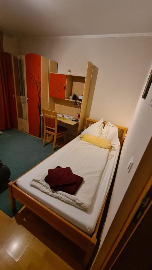 Ferienwohnung Korneuburg Bei Wien -1 エクステリア 写真